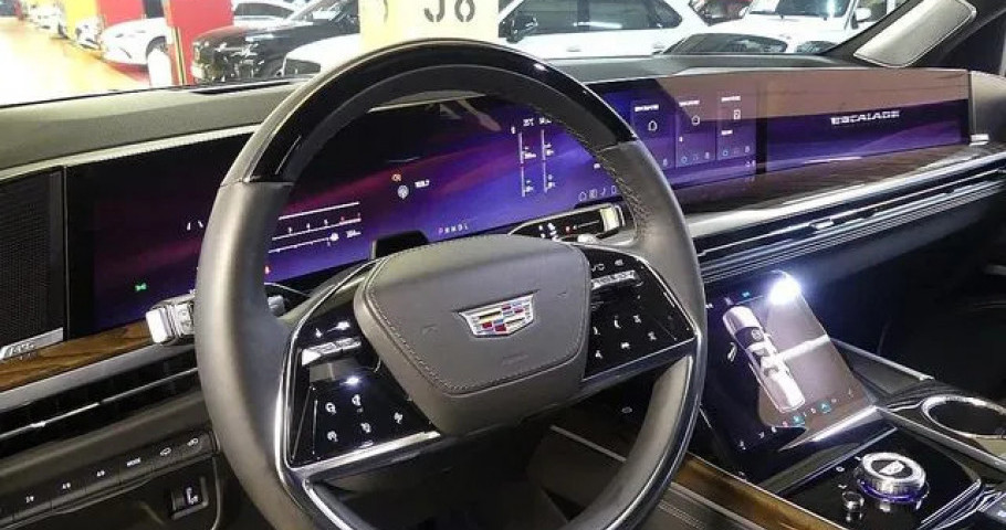 Cadillac Escalade 