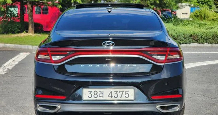 Hyundai Grandeur 