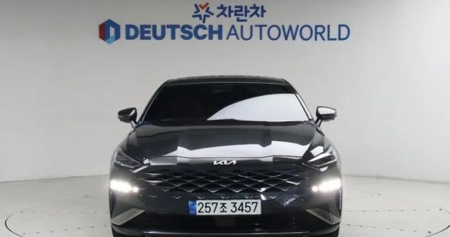 Kia K8 