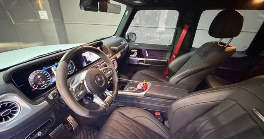 Mercedes-Benz G-Class 