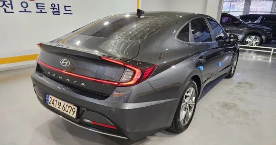 Hyundai Sonata 