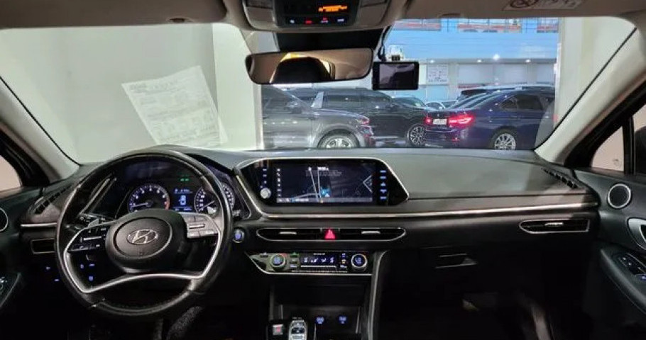 Hyundai Sonata 