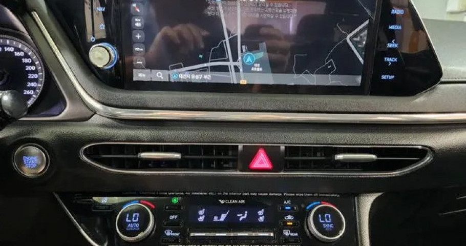 Hyundai Sonata 