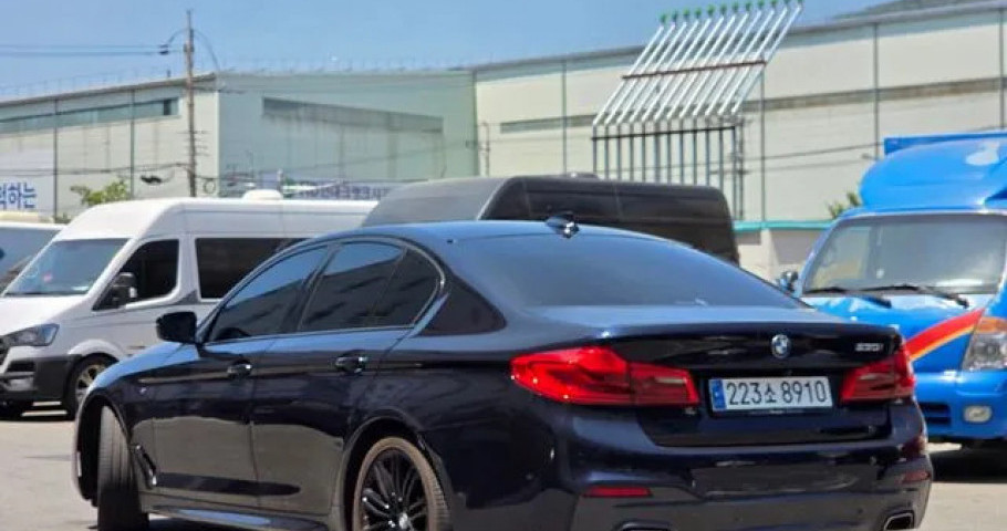 Bmw 5-Series 