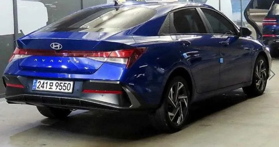 Hyundai Avante (Elantra) 