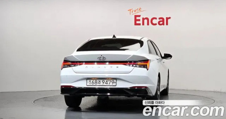 Hyundai Avante (Elantra) 