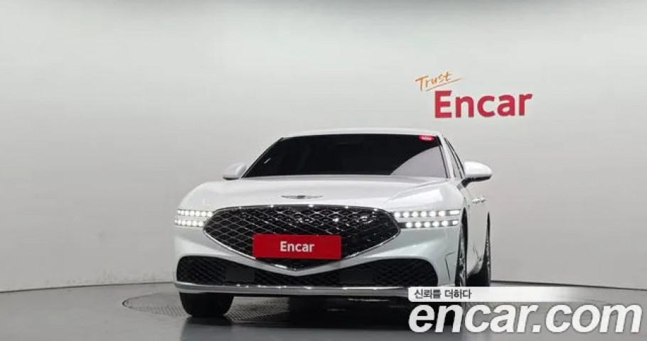 Genesis G90 