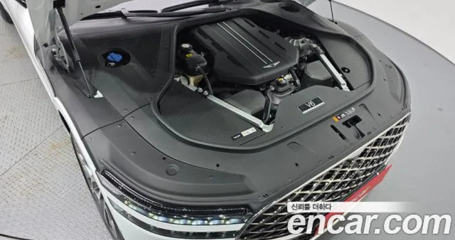 Genesis G90 