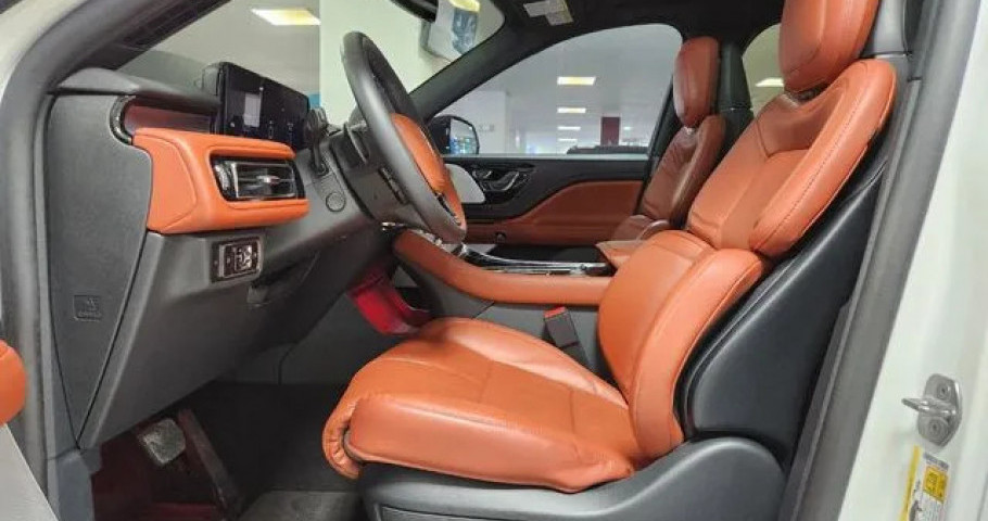 Lincoln Aviator 