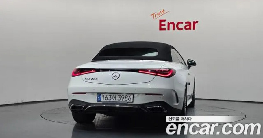 Mercedes-Benz Cle-Class 