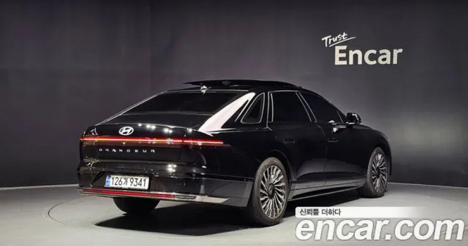 Hyundai Grandeur 