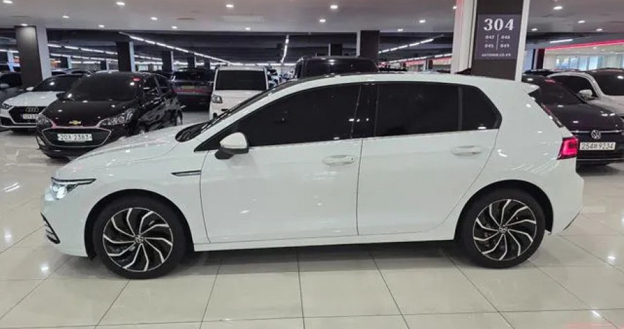 Volkswagen Golf 