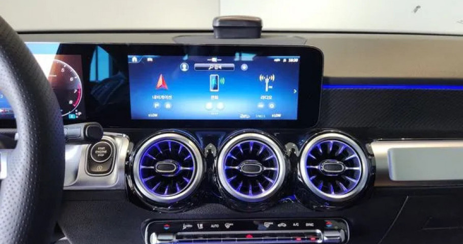 Mercedes-Benz Glb-Class 