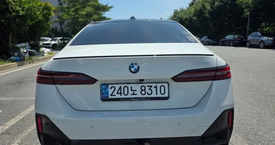Bmw 5-Series 