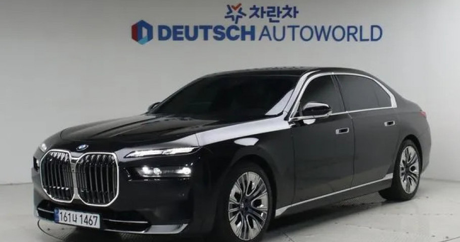 Bmw 7-Series 