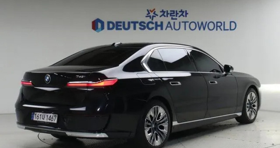 Bmw 7-Series 
