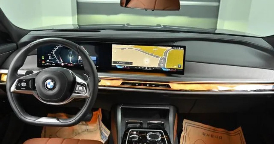 Bmw 7-Series 