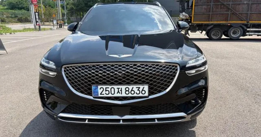 Genesis Gv70 