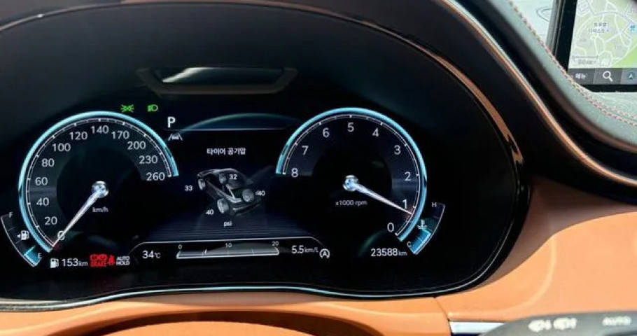 Genesis Gv70 
