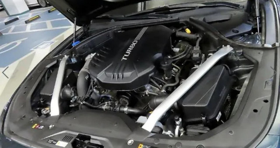 Genesis G70 