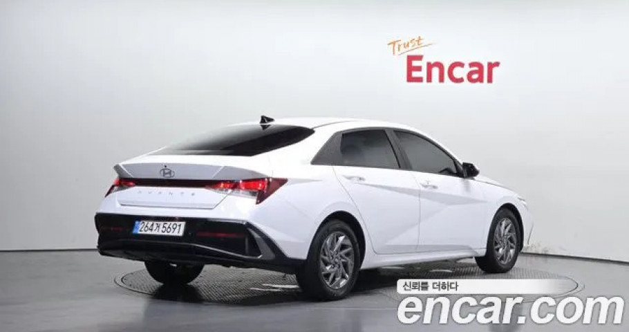 Hyundai Avante (Elantra) 