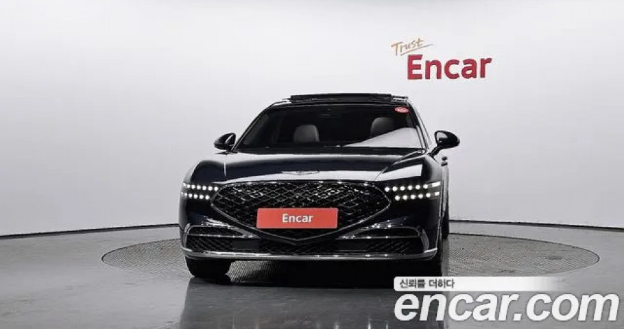 Genesis G90 