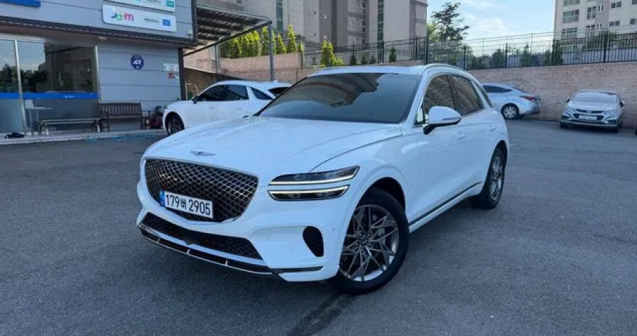 Genesis Gv70 