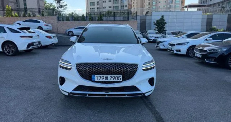 Genesis Gv70 