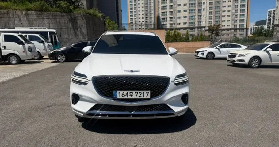 Genesis Gv70 