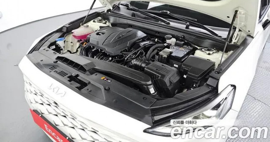Kia K8 