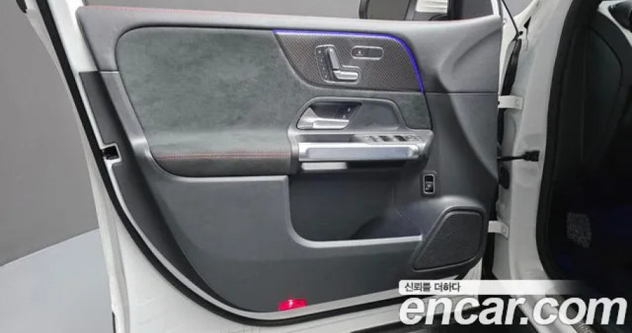 Mercedes-Benz Glb-Class 