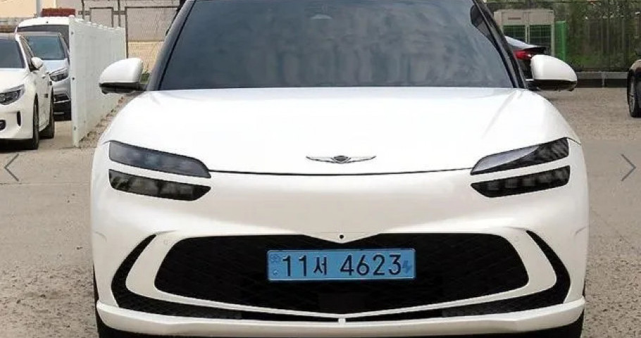 Genesis Gv60 