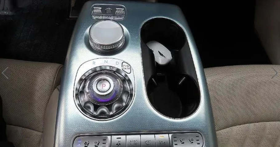 Genesis Gv60 