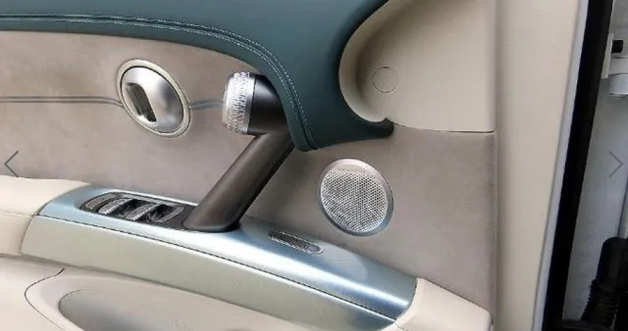 Genesis Gv60 