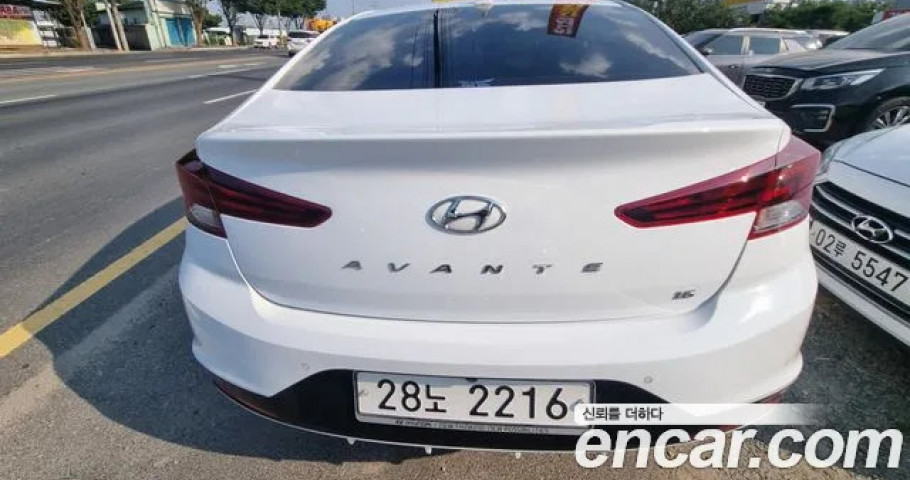 Hyundai Avante (Elantra) 