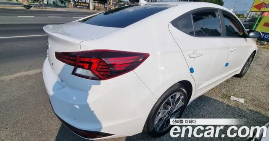Hyundai Avante (Elantra) 