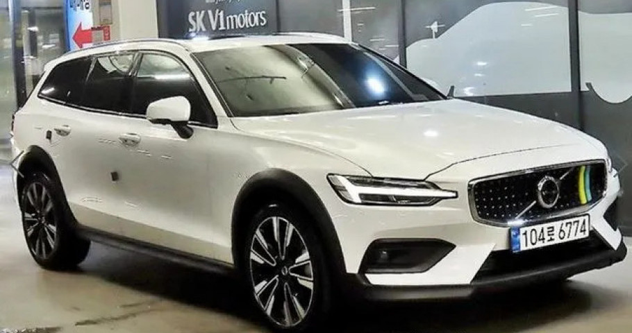 Volvo V60 