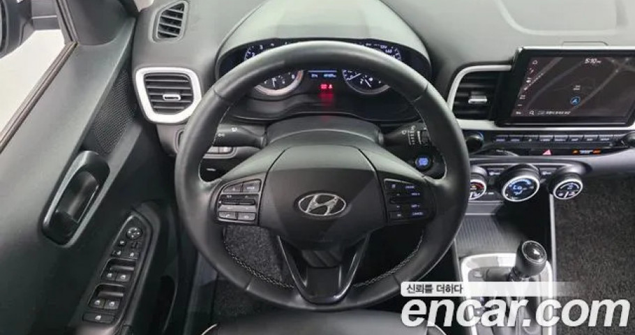 Hyundai Venue 
