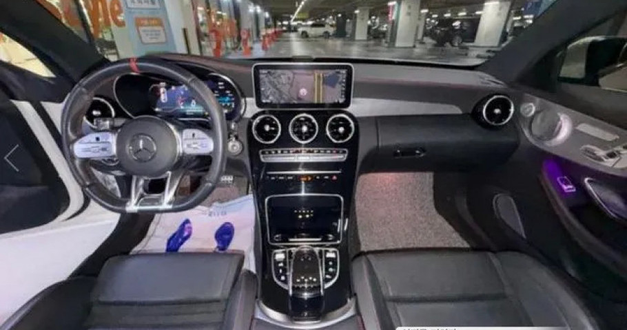 Mercedes-Benz C-Class 