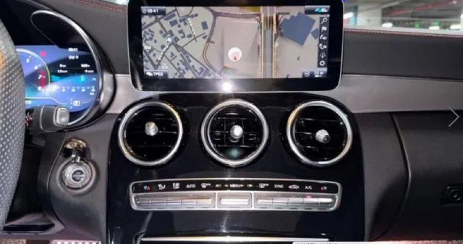 Mercedes-Benz C-Class 