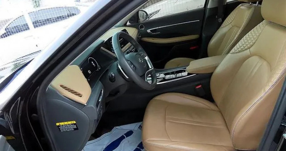 Hyundai Sonata 