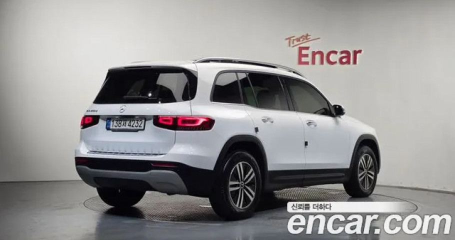 Mercedes-Benz Glb-Class 