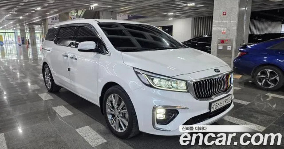 Kia Carnival 