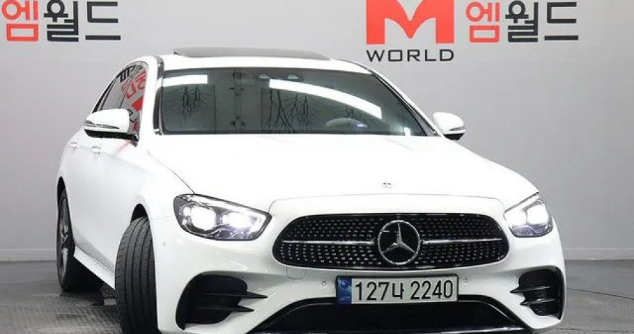Mercedes-Benz E-Class 