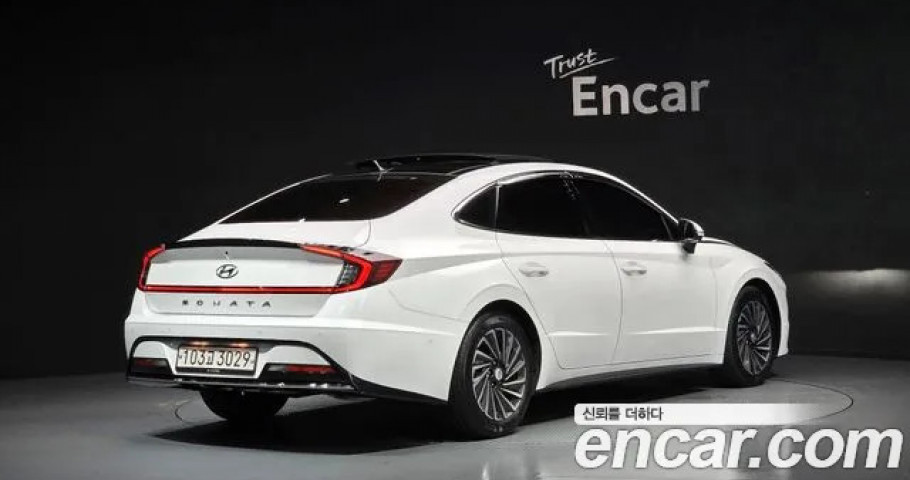 Hyundai Sonata 