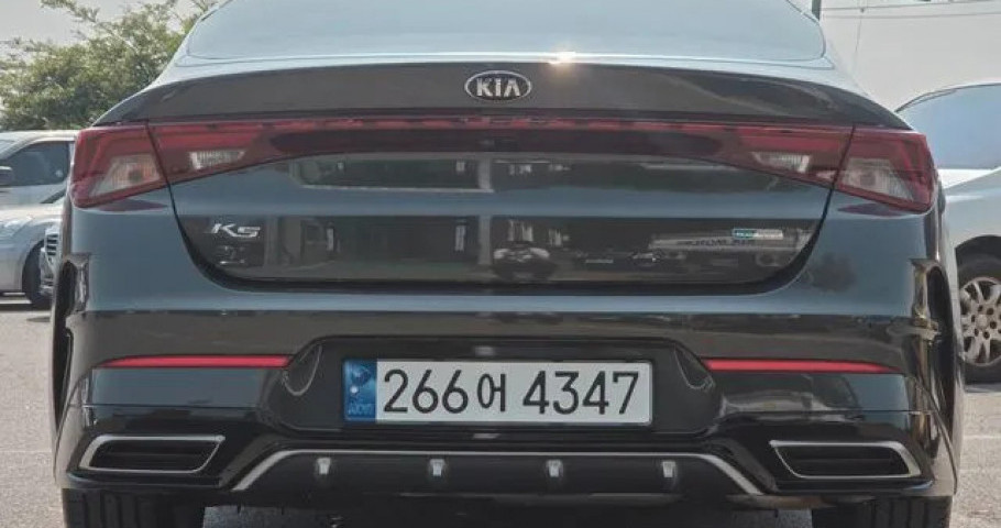 Kia K5 