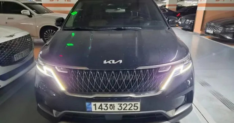 Kia Carnival 