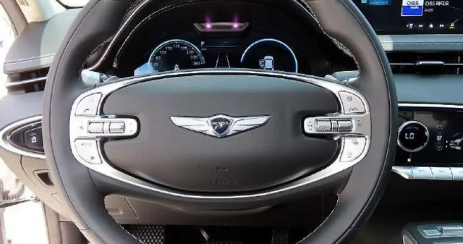 Genesis Gv70 