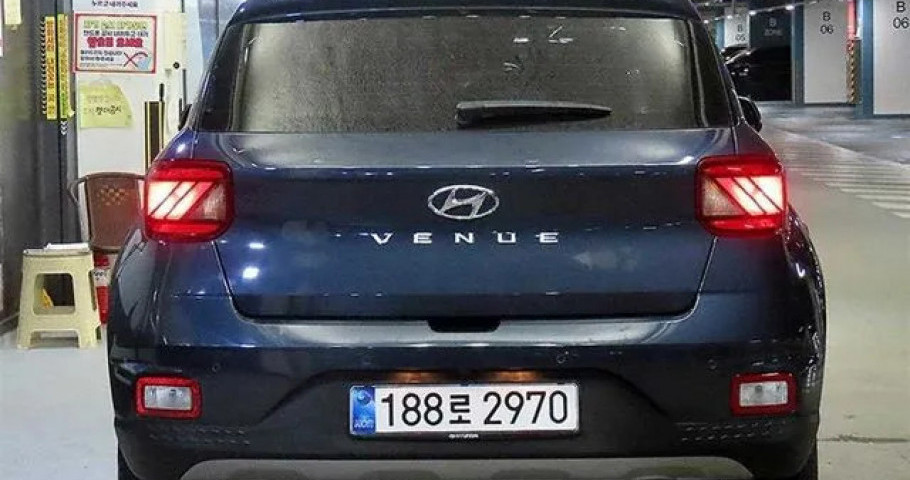 Hyundai Venue 