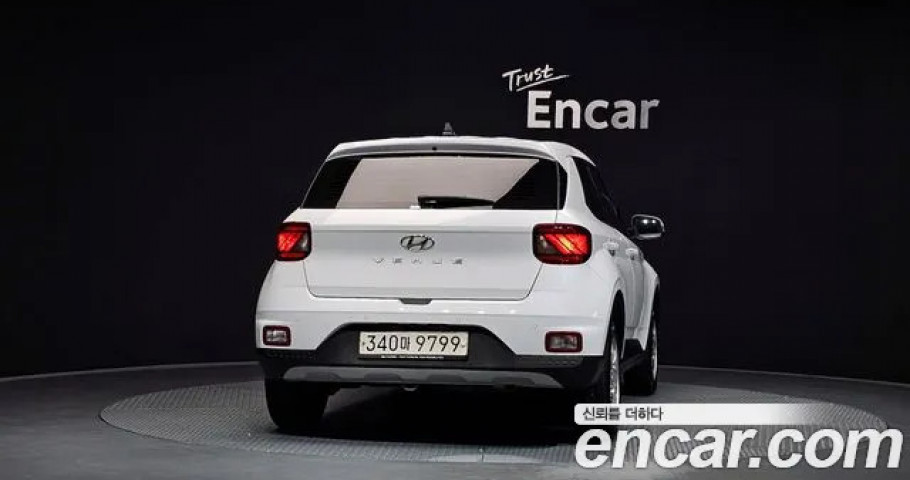 Hyundai Venue 